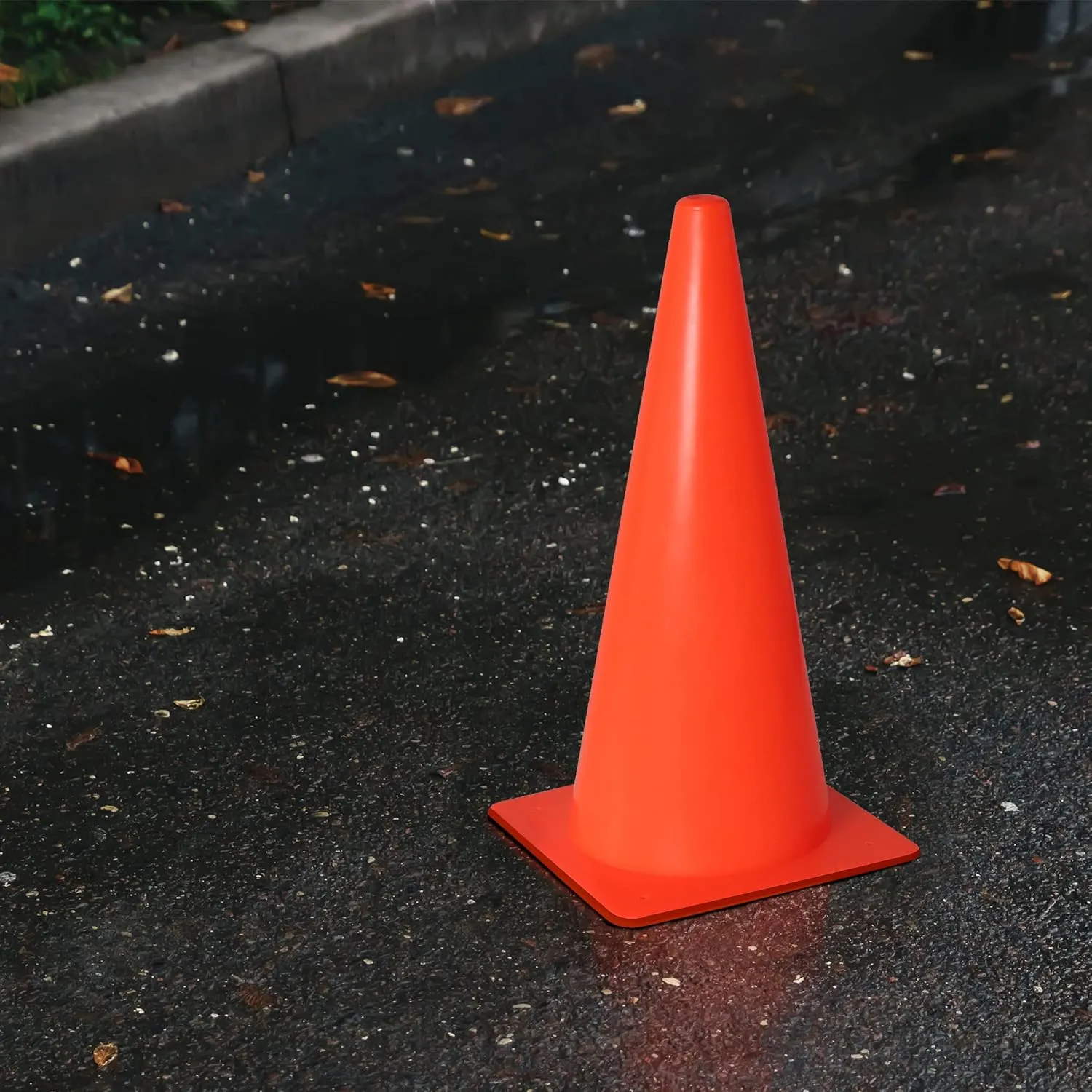 12 Inch Traffic Training Sports Cones, [10 Pack] Orange Safety Cones, Soccer Basketball Cones for Drills, Plastic Marker Cones for Indoor/Outdoor Activity & Festive Events