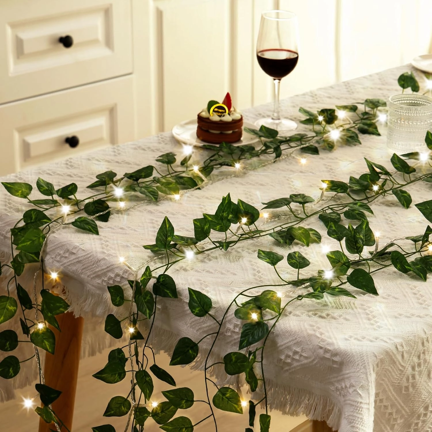 CEWOR 24 Pack 173ft Fake Ivy Vines, Artificial Ivy Garland with 200 LED String Lights, Hanging Plants Greenery Backdrop Green Leaves for Bedroom Room Wall Decor Wedding Party Table Decoration