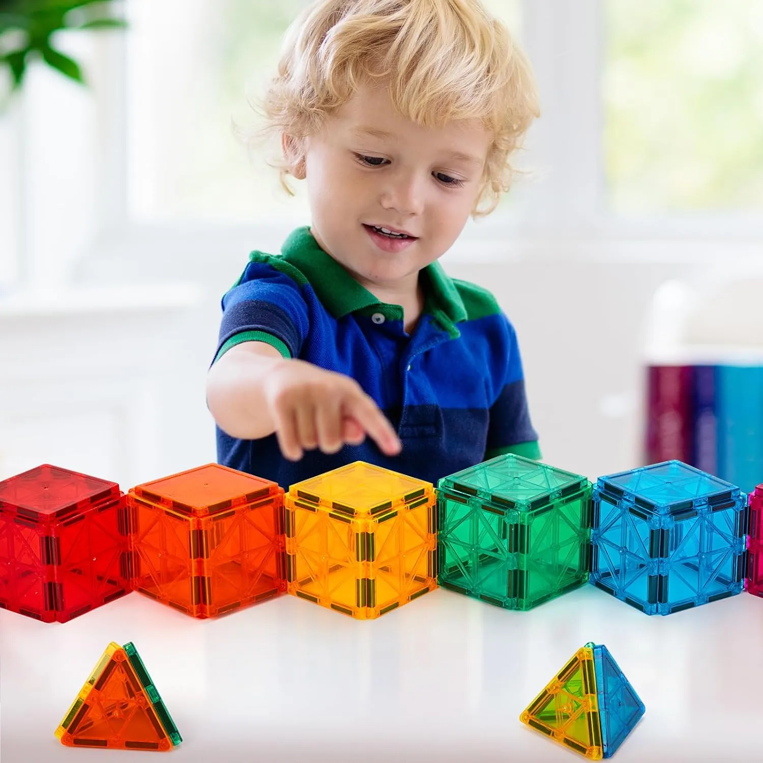 FNJO Magnetic Tiles, 100PCS Building Blocks, Magnets Building Set, STEM Construction Stacking Toy Gift for Kids 3  Boys and Girls Preschool Kindergarden Toy