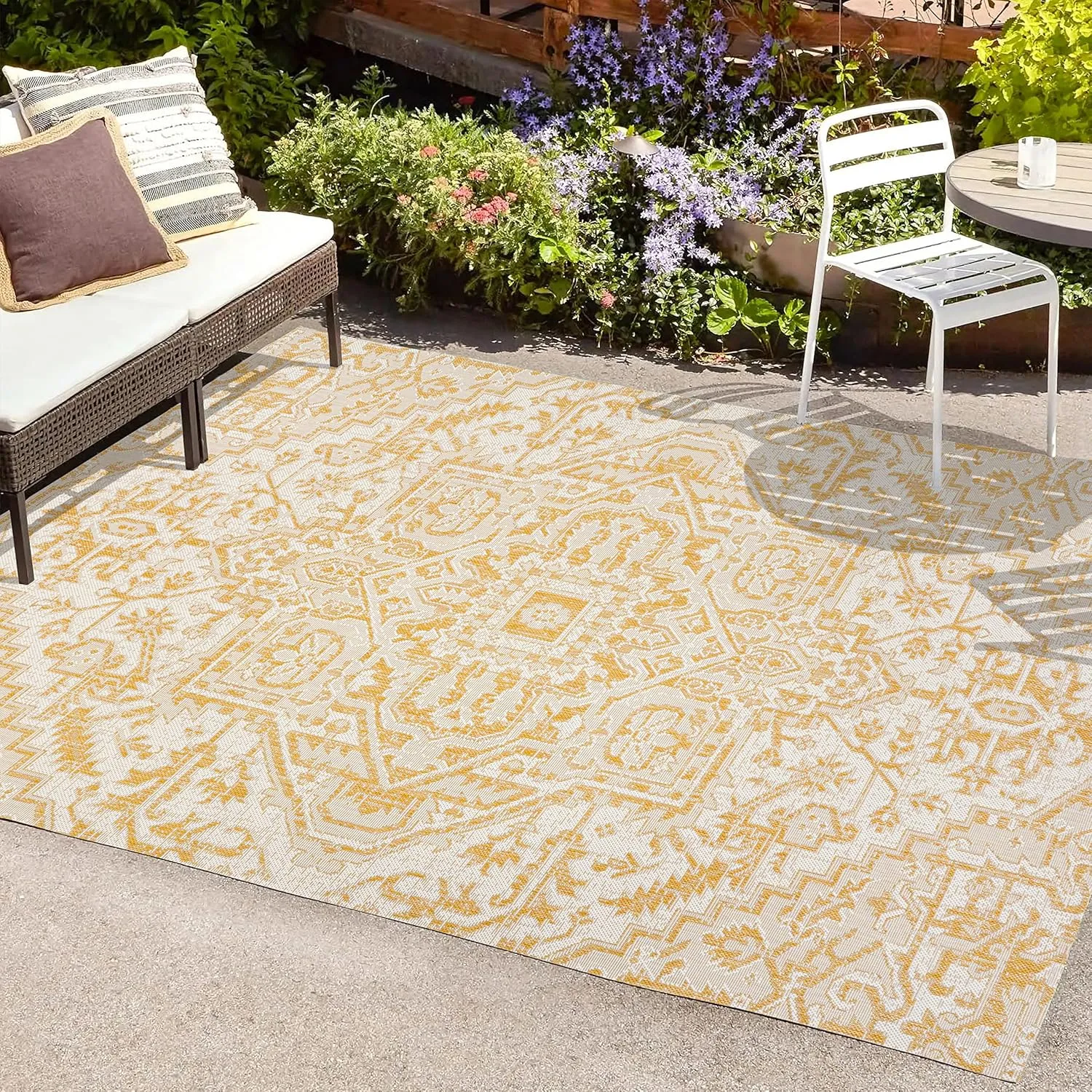 JONATHAN Y SMB105H-8 Estrella Bohemian Medallion Textured Weave Indoor Outdoor Area-Rug, Coastal Traditional Easy-Cleaning,Bedroom,Kitchen,Backyard,Patio,Non Shedding, 8 X 10, Cream/Yellow