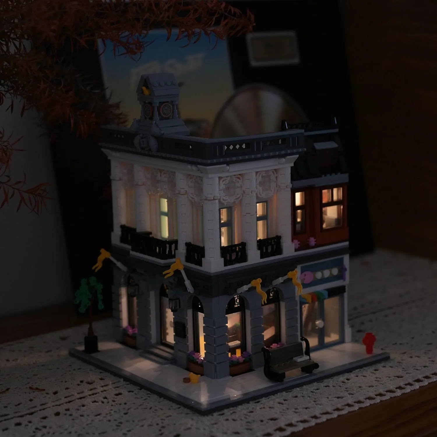 Mini Bank Architecture Mini Building Blocks Set with LED Lights,2 Levels Modular Architecture,MOC Creative Model Set,Construction Toy for Adult(2080Pcs)