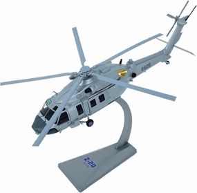 Mini Aircraft Model 1:72 for China Land Z-20 Helicopter Alloy Diecast Aircraft Model Multifunctional Decoration Airplane Kit
