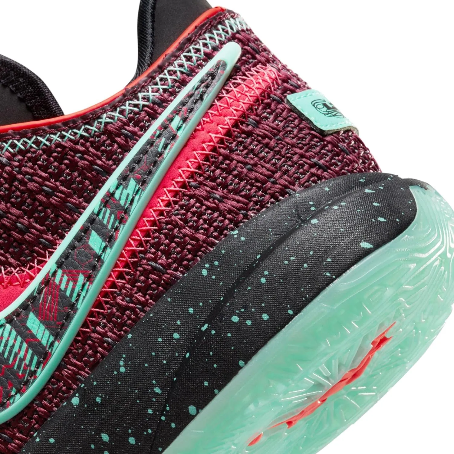 Nike Boy's Lebron XX SE (Big Kid)