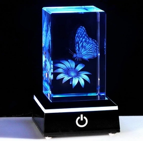 Qianwei Butterfly Gifts: 3D Crystal Monarch Butterfly Figurines for Home Decor & Lovers
