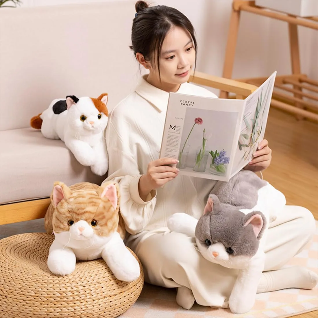Realistic Plush Cat Toy, Soft Kitty Stuffed Animal for Kids, Cute Cat for Birthday Party (Black & Yellow, 70cm/27.5inch)