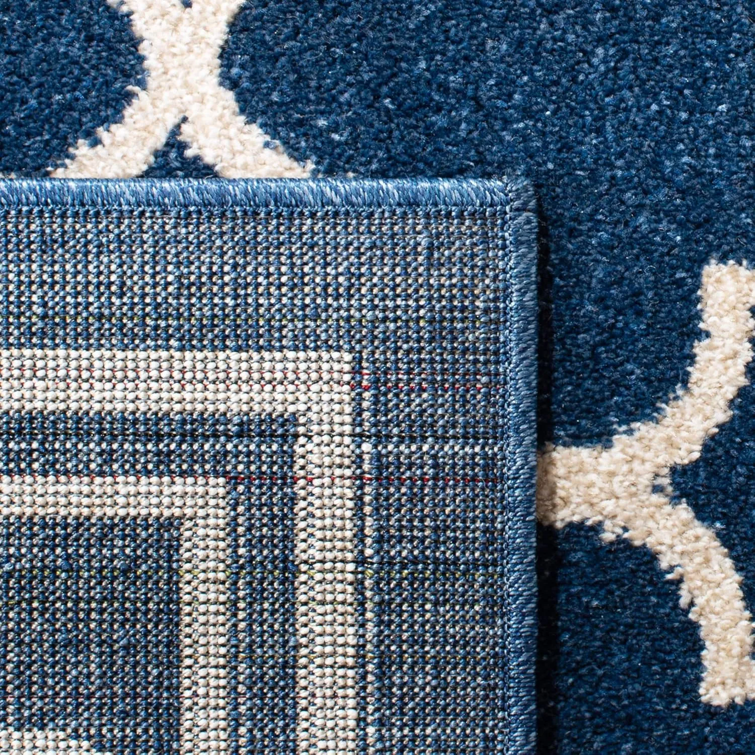 SAFAVIEH Amherst Collection Area Rug - 8' x 10', Navy & Beige, Moroccan Trellis Design, Non-Shedding & Easy Care, Ideal for High Traffic Areas in Living Room, Bedroom (AMT422P)