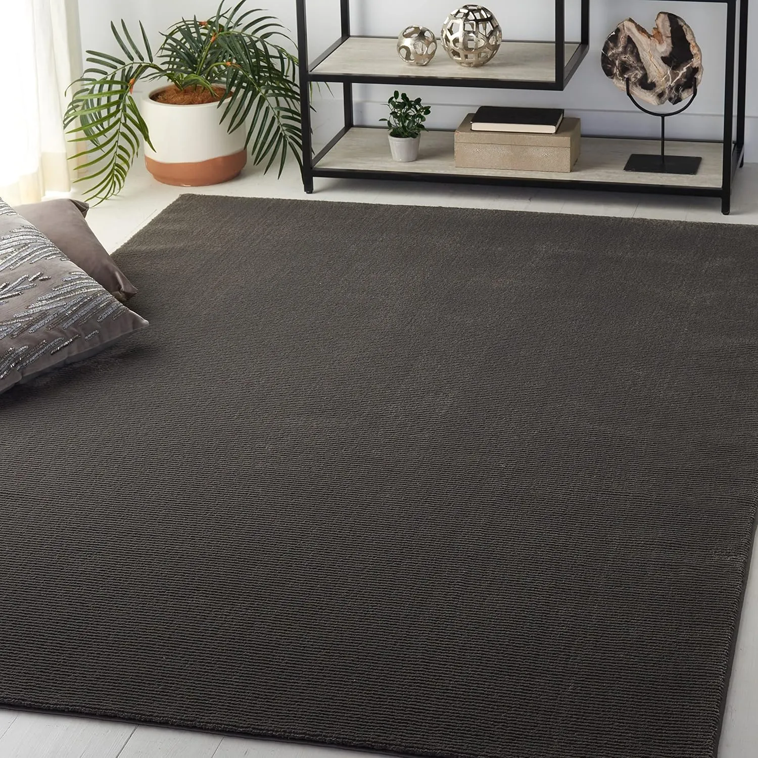 SAFAVIEH Area Rug 8x10 - Revive Collection - Large - Charcoal, Solid Pattern, Non-Shedding & Easy Cleaning, Ideal for Living Room, Bedroom, Office, Dining Space (REV102H)