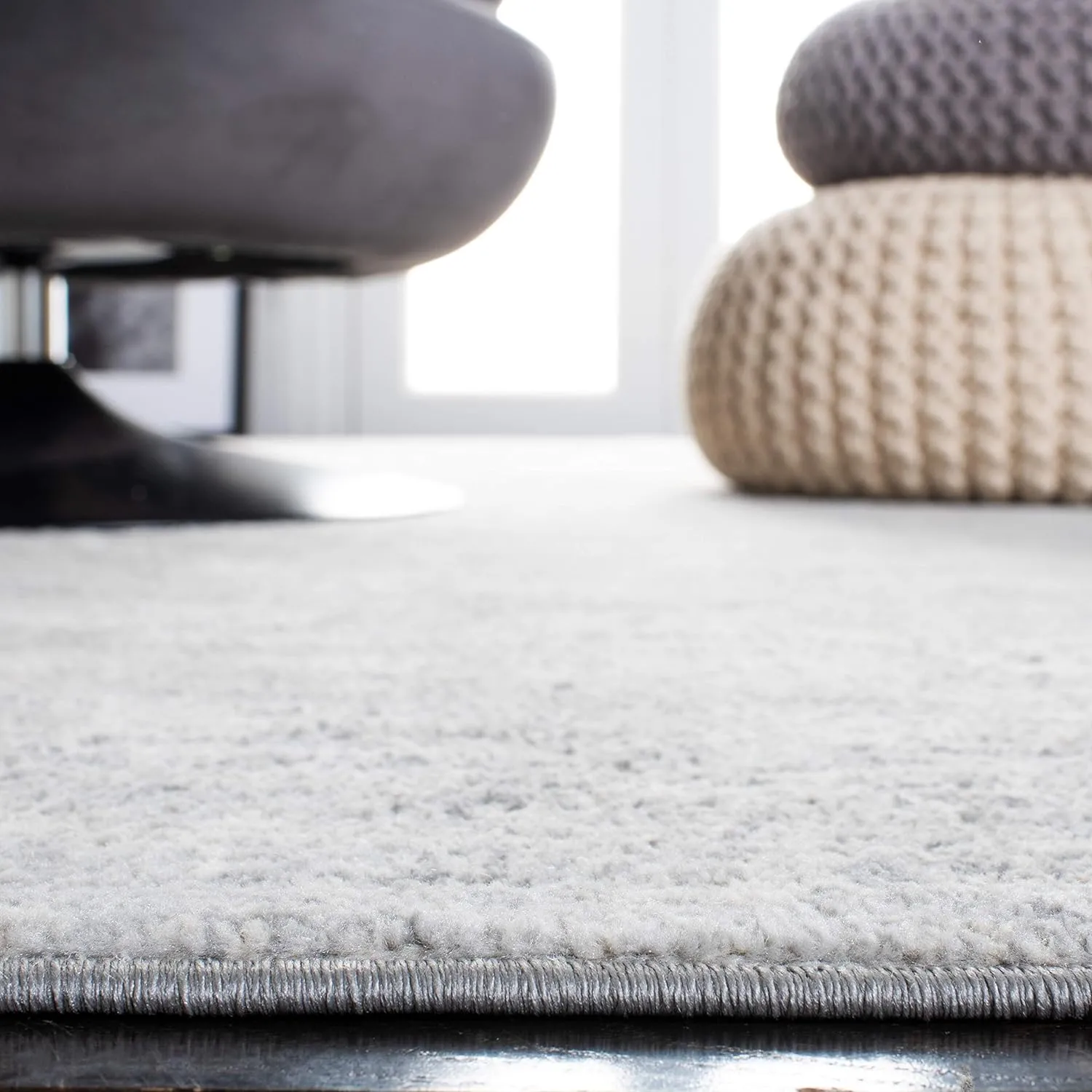 SAFAVIEH Brentwood Collection Area Rug - 9' x 12', Ivory & Grey, Modern Abstract Design, Non-Shedding & Easy Care, Ideal for High Traffic Areas in Living Room, Bedroom (BNT822A)