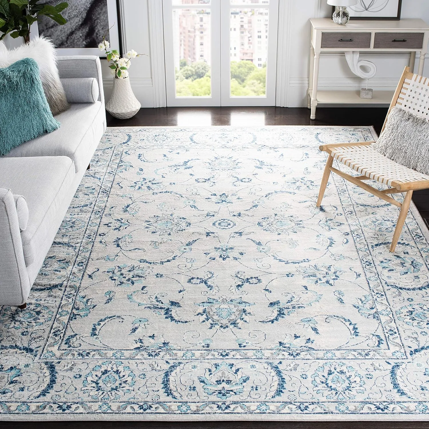 SAFAVIEH Brentwood Collection Area Rug - 9' x 12', Light Grey & Blue, Oriental Floral Scroll Design, Non-Shedding & Easy Care, Ideal for High Traffic Areas in Living Room, Bedroom (BNT854G)