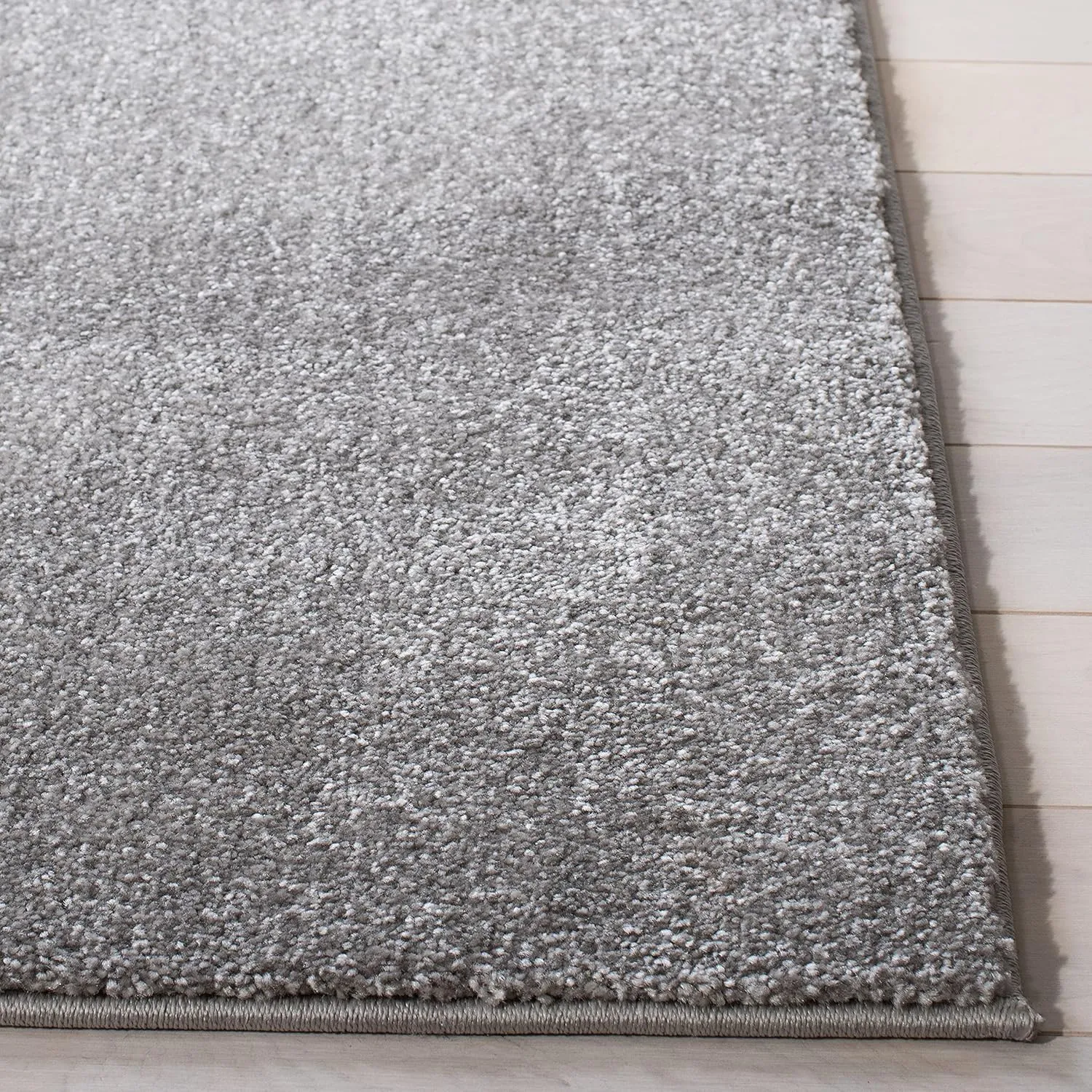 SAFAVIEH Carousel Kids Collection Accent Rug - 2' x 3', Grey & Pink, Non-Shedding & Easy Care, Ideal for High Traffic Areas for Boys & Girls in Playroom, Nursery, Bedroom (CRK163F)