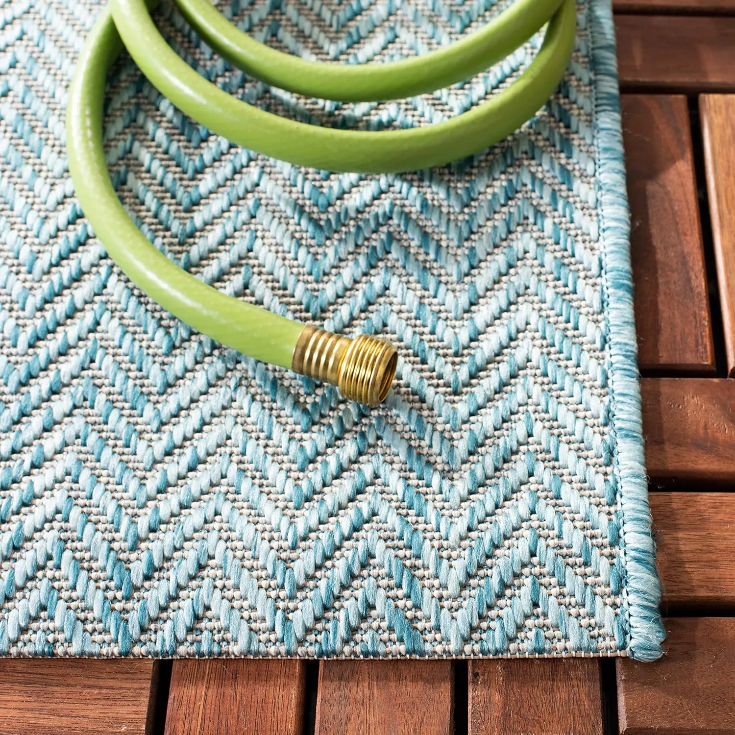 SAFAVIEH Courtyard Collection Accent Rug - 2'3" x 5', Aqua & Grey, Non-Shedding & Easy Care, Indoor/Outdoor & Washable-Ideal for Patio, Backyard, Mudroom (CY8022-37121)
