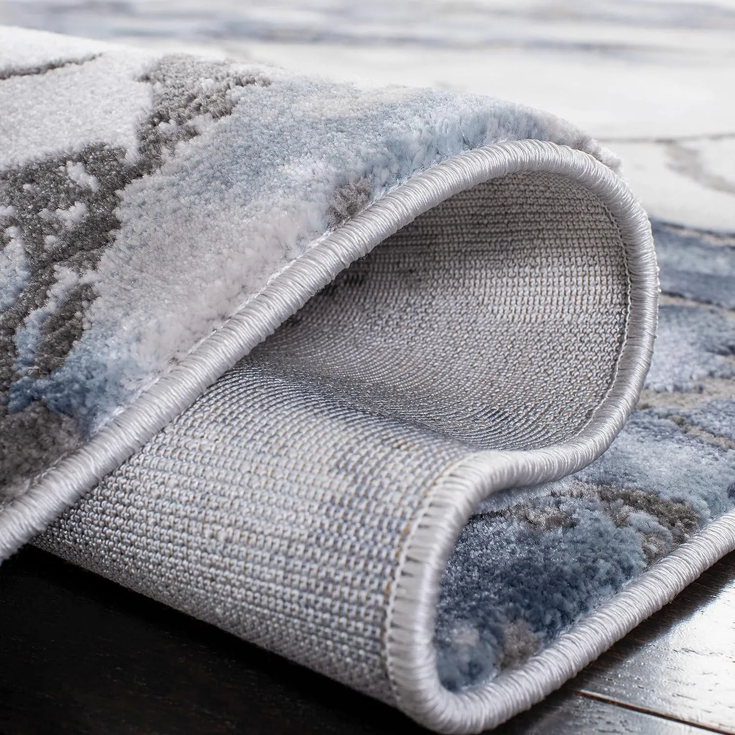 SAFAVIEH Craft Collection Area Rug - 6'7" x 9', Grey & Blue, Modern Abstract Design, Non-Shedding & Easy Care, Ideal for High Traffic Areas in Living Room, Bedroom (CFT877L)