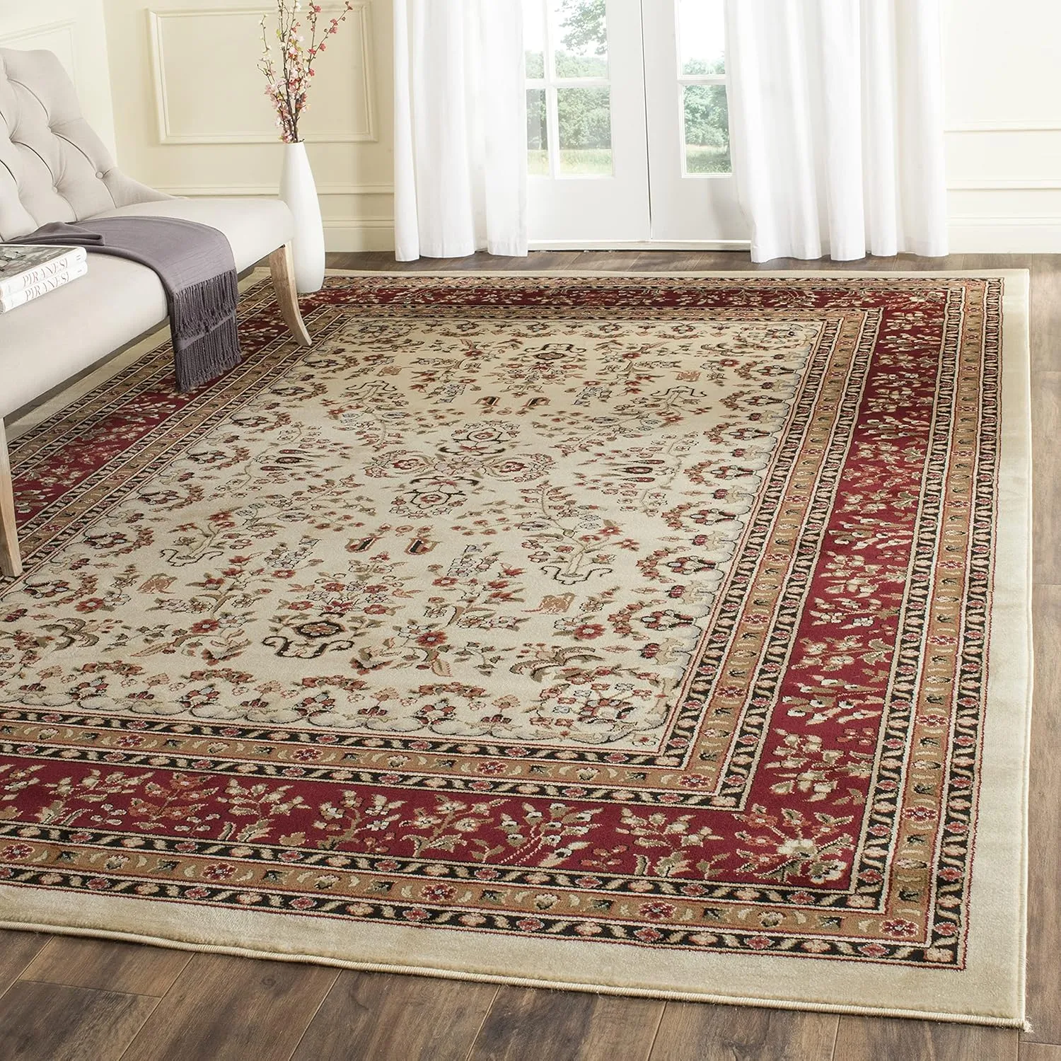 SAFAVIEH Lyndhurst Collection Area Rug - 8' x 10', Ivory & Red, Traditional Oriental Design, Non-Shedding & Easy Care, Ideal for High Traffic Areas in Living Room, Bedroom (LNH331A)