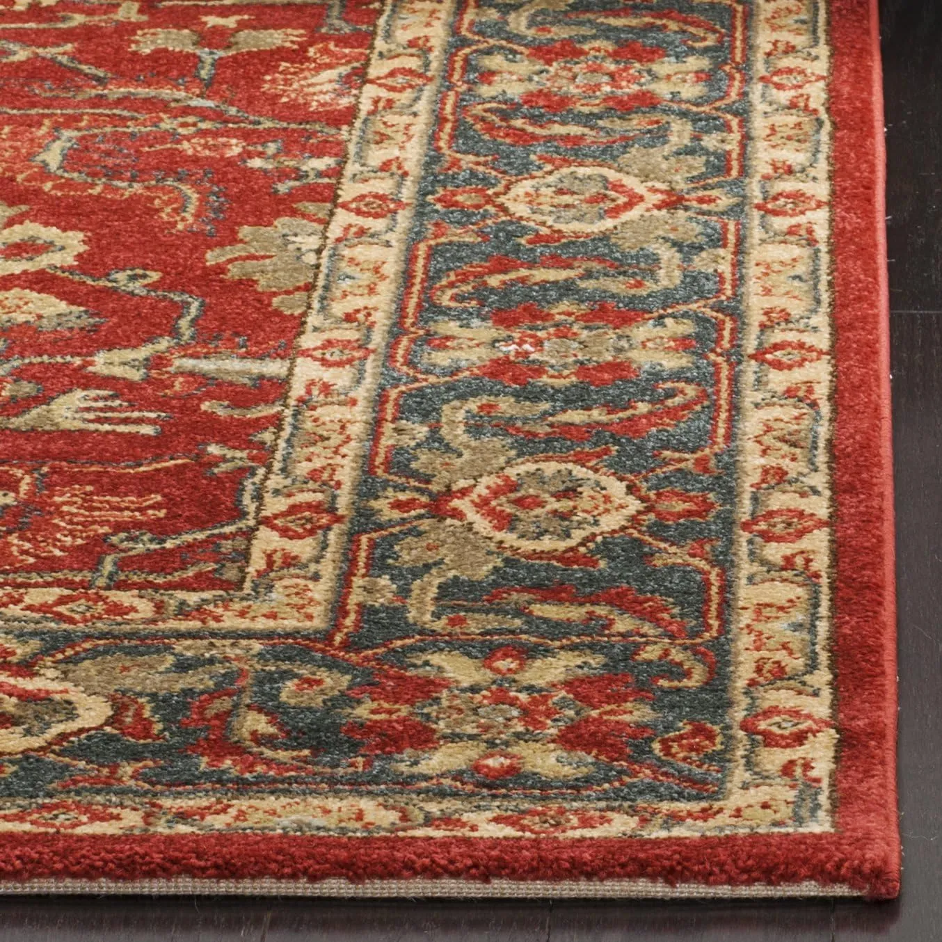 SAFAVIEH Mahal Collection Runner Rug - 2'2" x 18', Red & Navy, Traditional Oriental Design, Non-Shedding & Easy Care, Ideal for High Traffic Areas in Living Room, Bedroom (MAH693F)