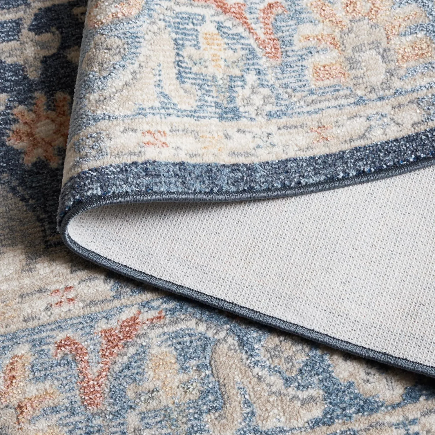 Safavieh Washable Rug Blair Collection- 6'7" Round, Navy & Blue, Easy Cleaning, Ideal for in Living Room, Bedroom, Home Office, Foyer, Dining Space (BLR246N)