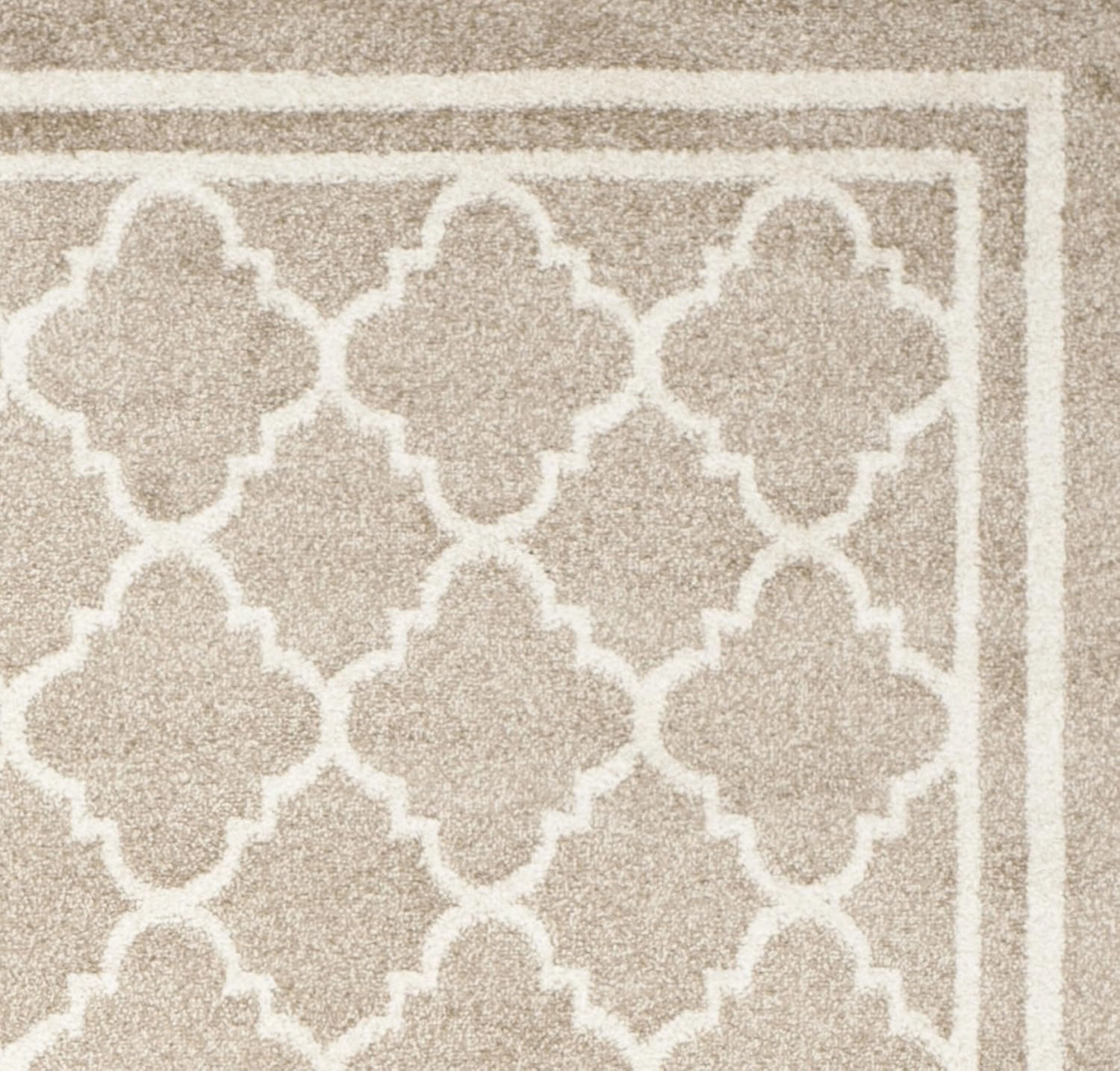 SAFAVIEH Amherst Collection Area Rug - 8' x 10', Wheat & Beige, Moroccan Trellis Design, Non-Shedding & Easy Care, Ideal for High Traffic Areas in Living Room, Bedroom (AMT422S)