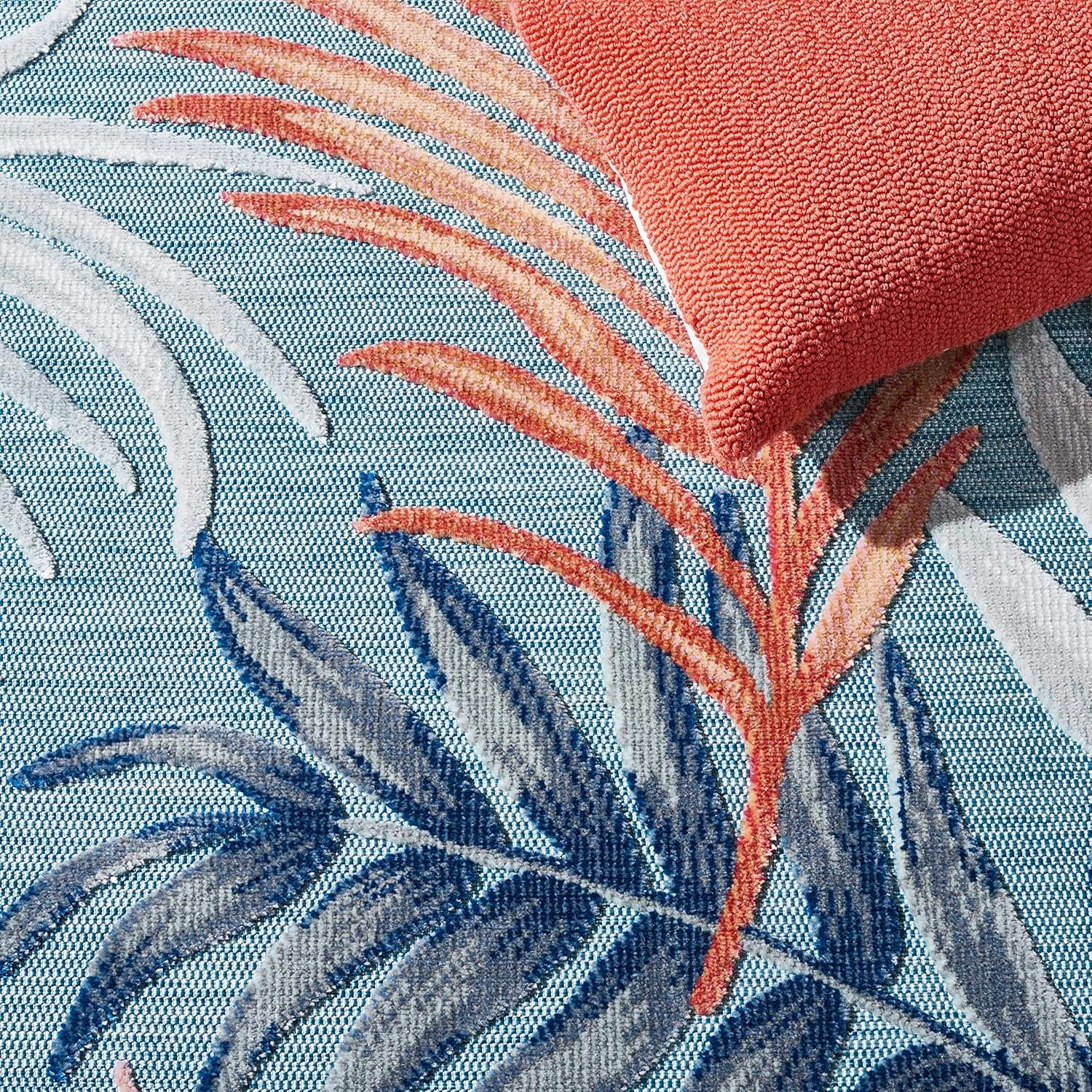SAFAVIEH Cabana Collection Area Rug - 8' x 10', Blue & Rust, Botanical Design, Non-Shedding & Easy Care, Indoor/Outdoor & Washable-Ideal for Patio, Backyard, Mudroom (CBN458M)