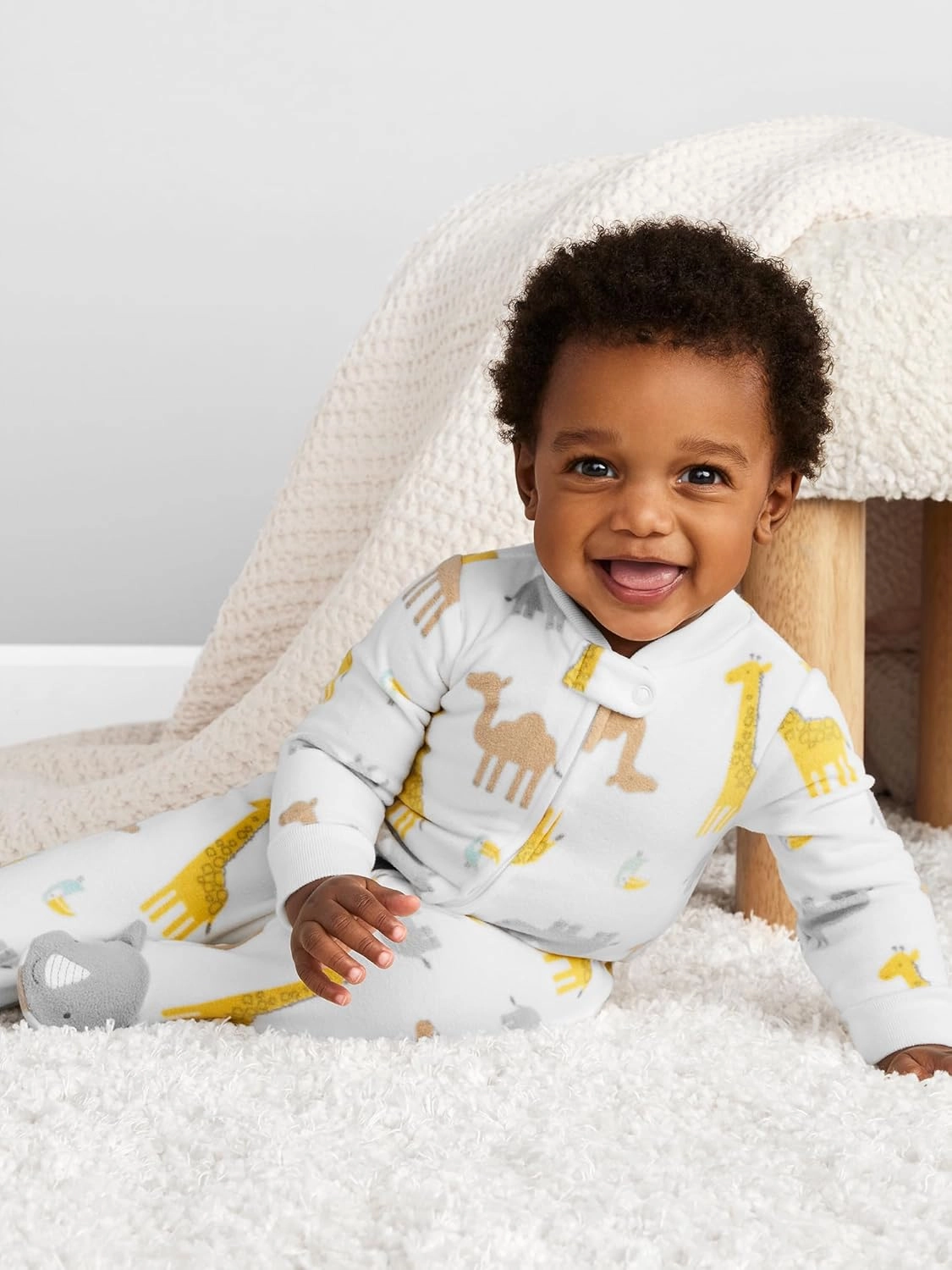 Simple Joys by Carter's Baby Boys' 2-Pack Fleece Footed Sleep and Play